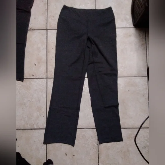 Sweatpants - Picture 2 of 2